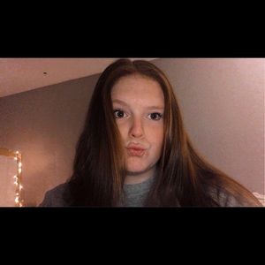 Meet your Posher, Lexi